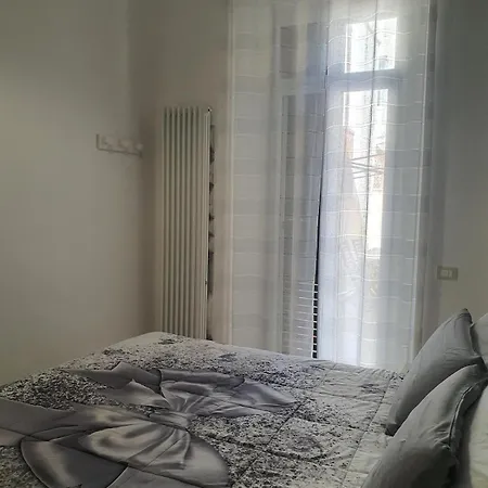 Appartement Incantevole In Versilia Viareggio